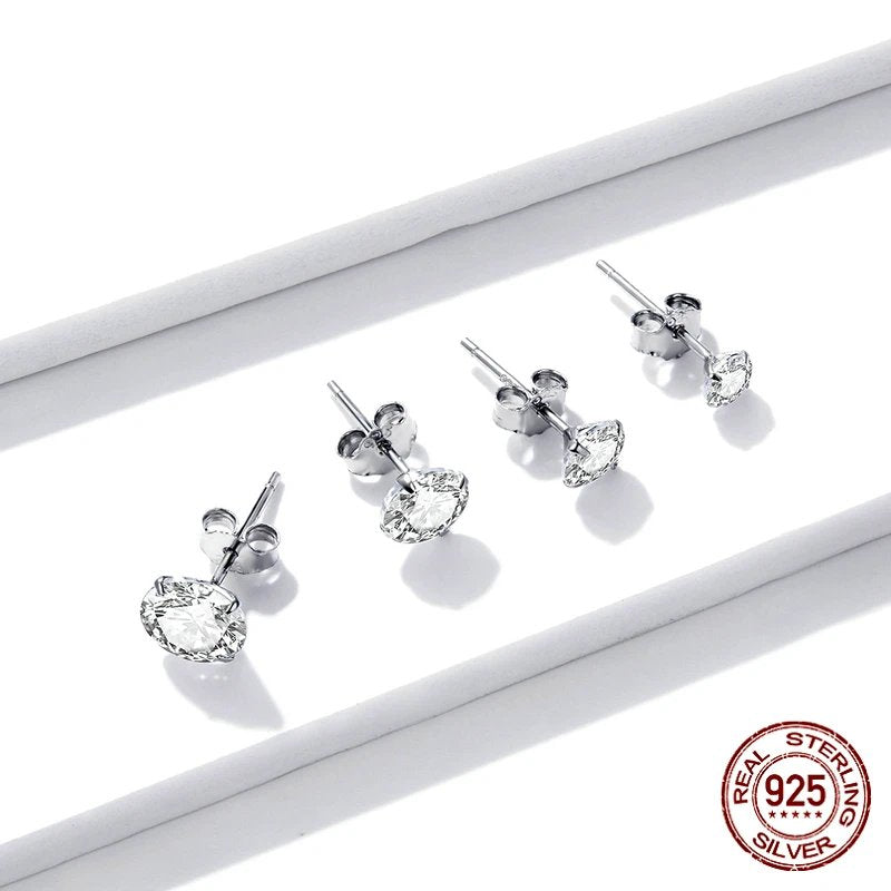 Chris Earring: Luminous CZ Studs in Platinum-Plated 925 Silver